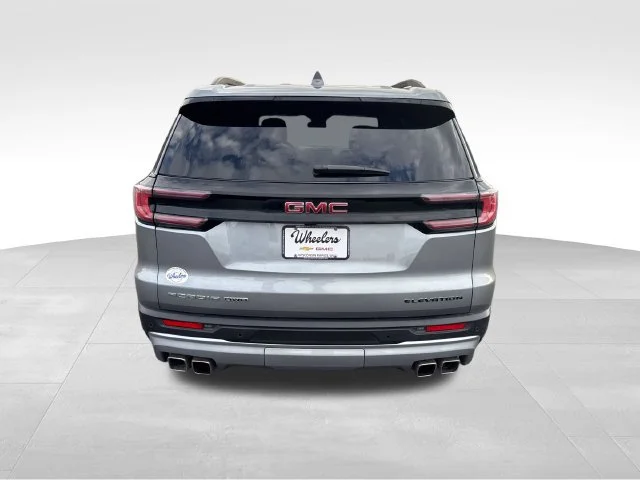 Used 2025 Sterling Metallic GMC Elevation image 4