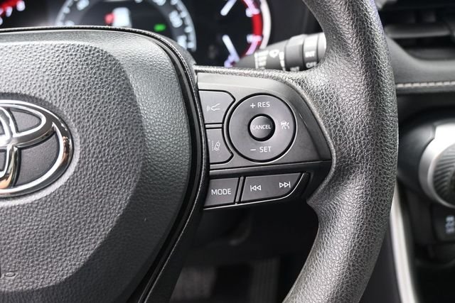 Used 2025 White Toyota XLE image 32