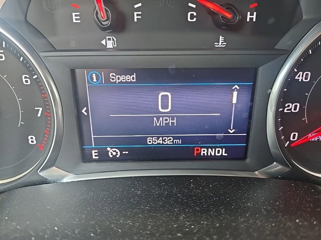 Used 2020 SUMMIT WHITE Chevrolet LT image 6