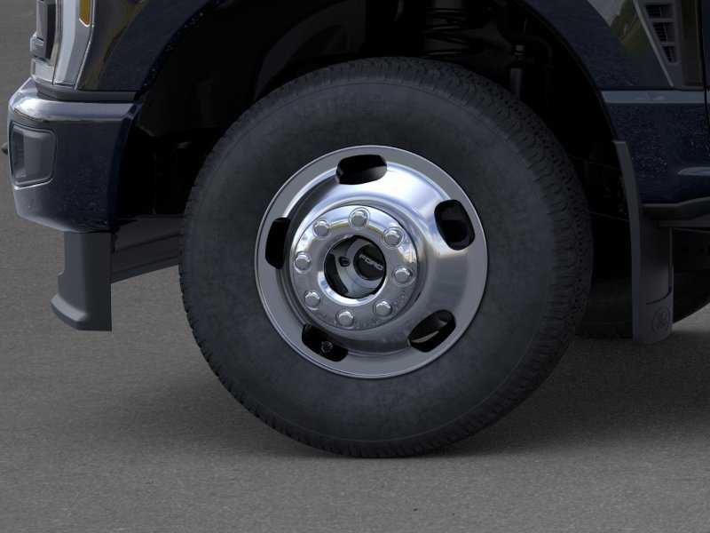 New 2026 Agate Black Metallic Ford F-350® XL image 19