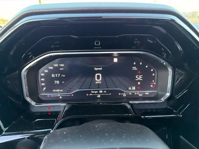 Used 2022 Summit White GMC Elevation image 19