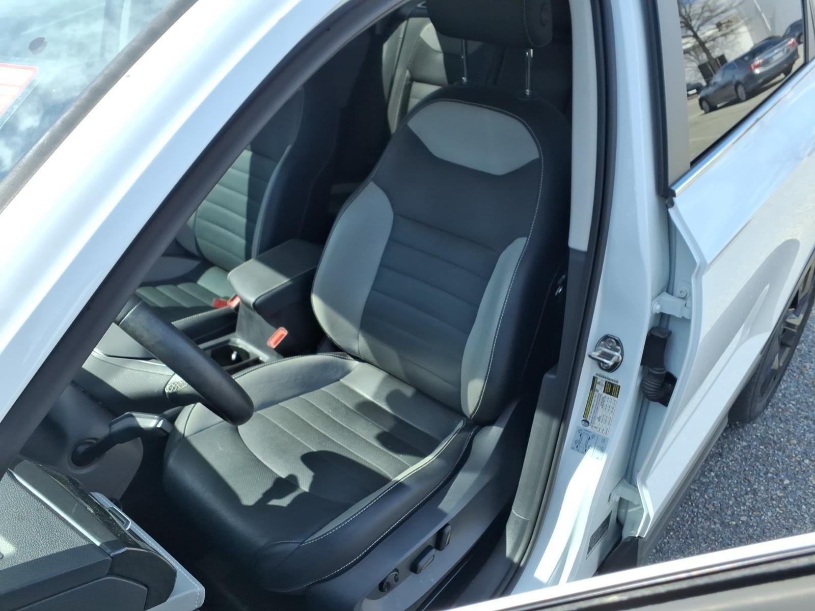 2022 Volkswagen Taos SEL - Photo 34