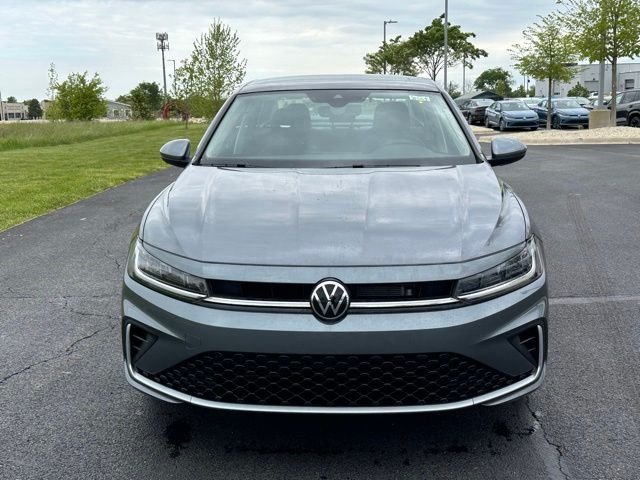 New 2026 Platinum Gray Metallic Volkswagen 1.5T SE image 2