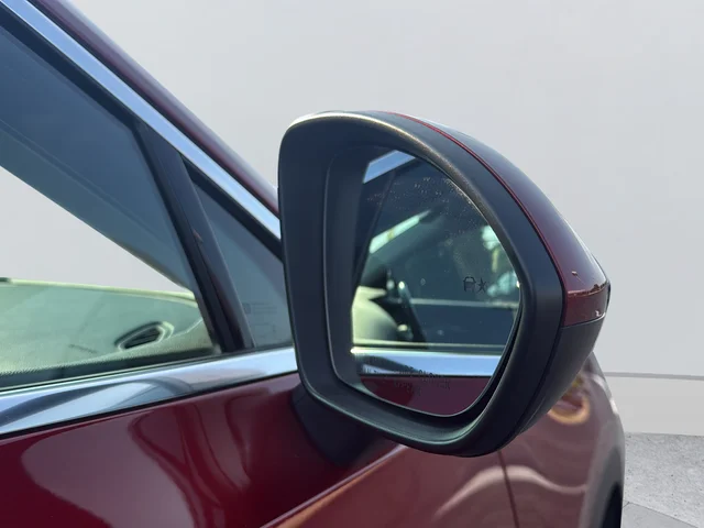Used 2023 Red Buick Preferred image 11