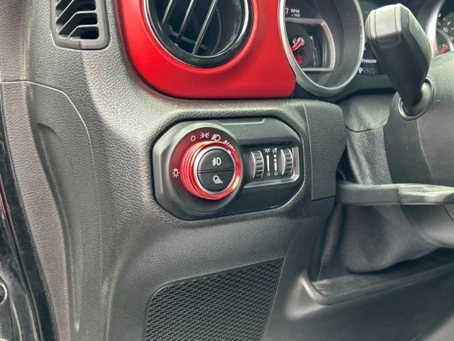 Used 2022 Black Jeep Rubicon image 33