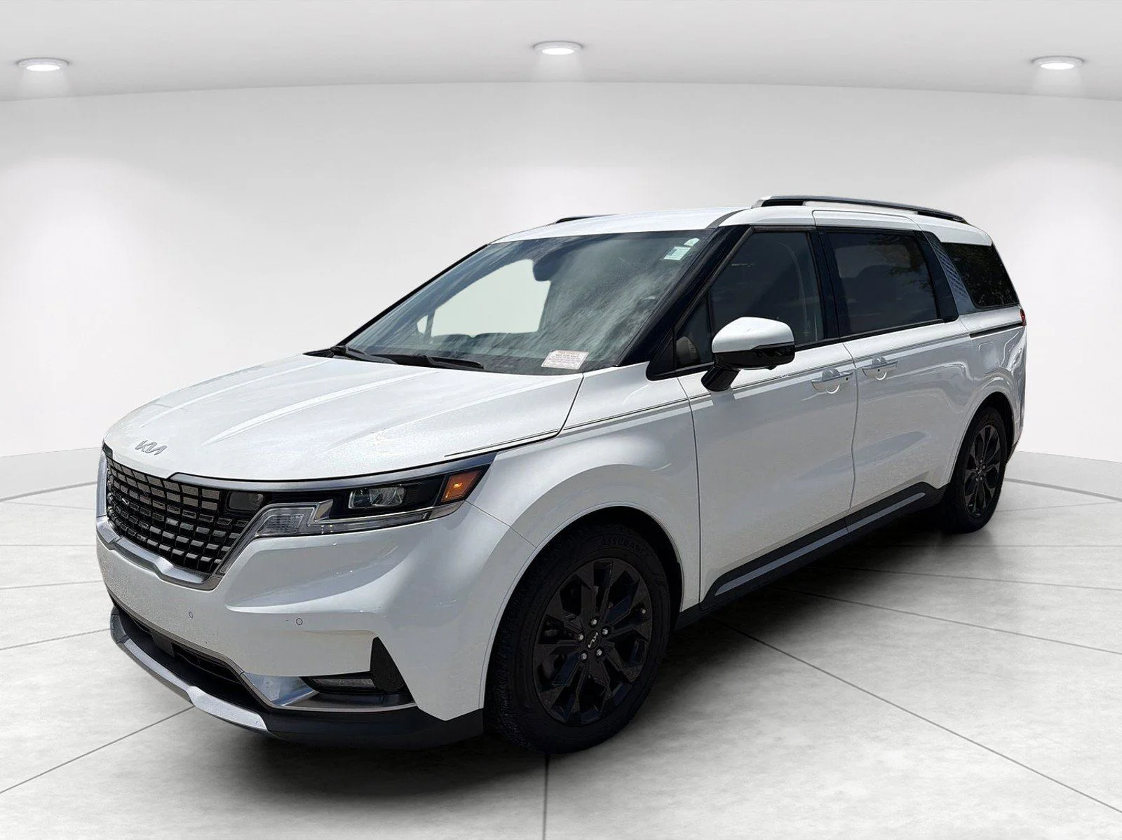 Used 2024 White Kia SX image 8