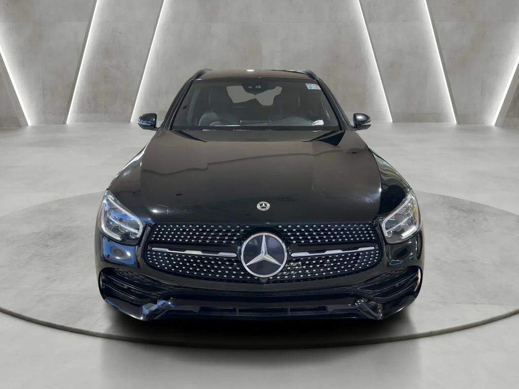 2022 Mercedes-Benz GLC GLC300 - Photo 2