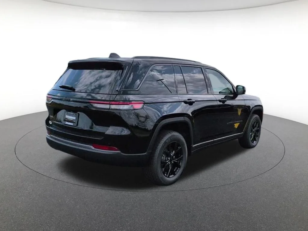 New 2026 Black Jeep Altitude image 7