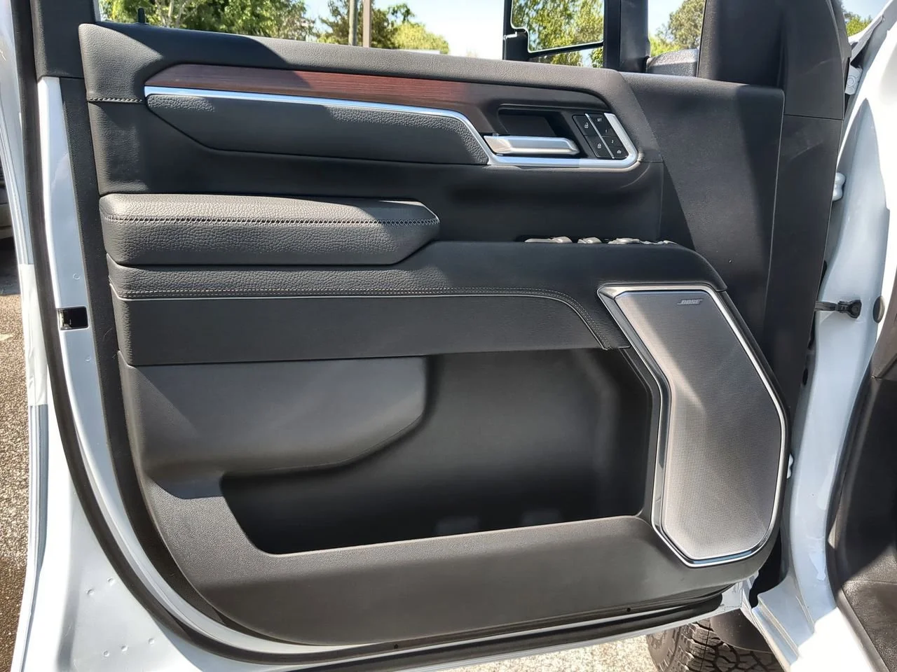 New 2026 Glacier White Tricoat GMC Denali image 23