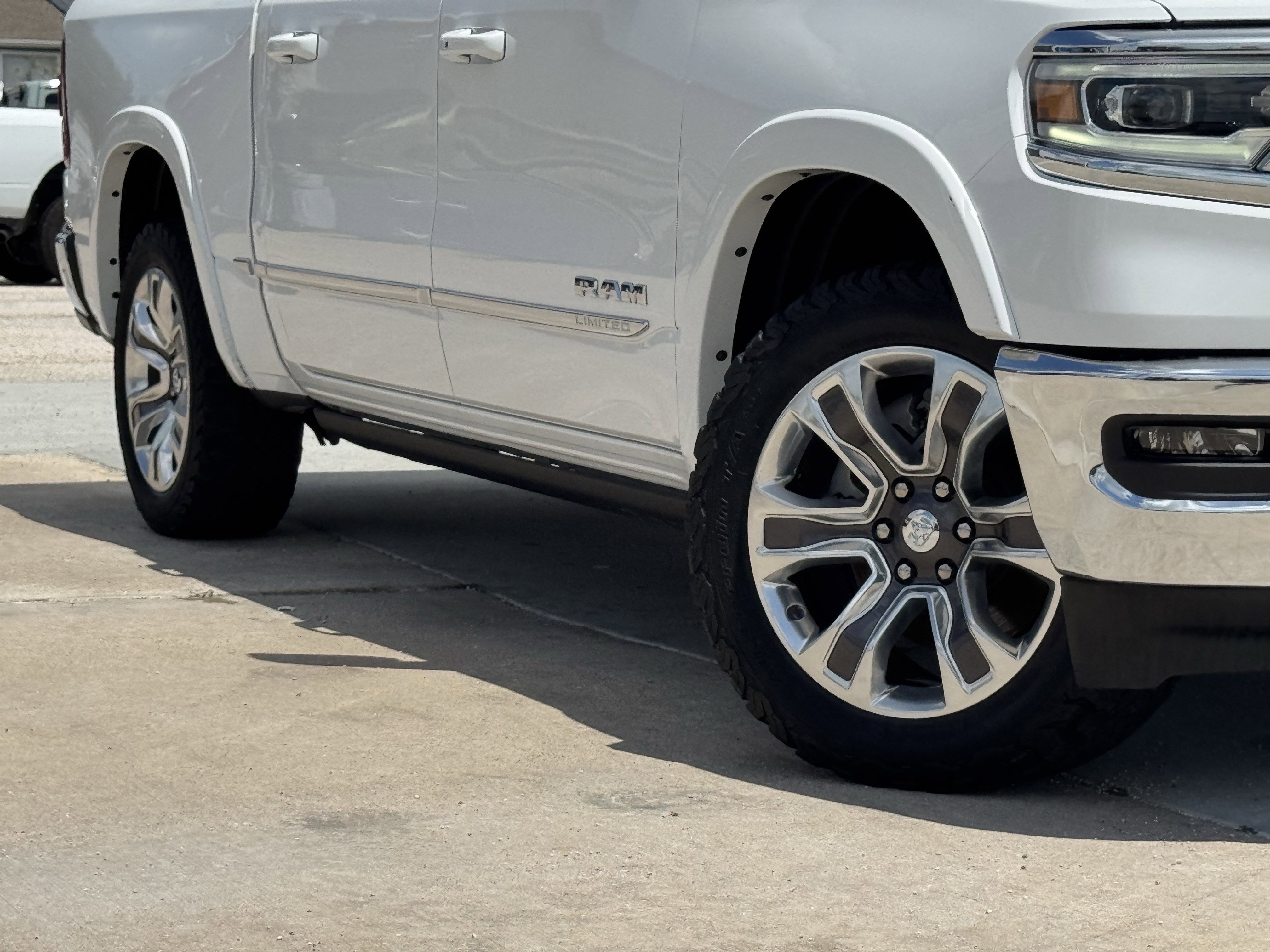 2024 RAM Ram 1500 Pickup Limited - Photo 11