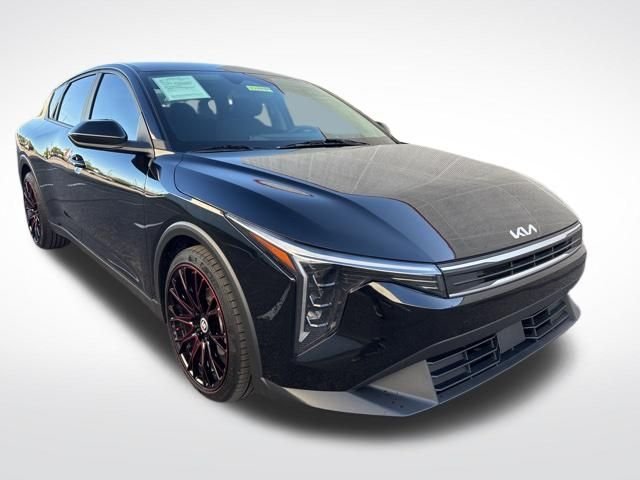 2025 Kia K4 LX AT's photo