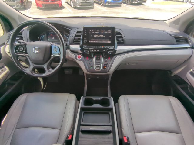 Used 2018 Silver Honda EX-L image 18