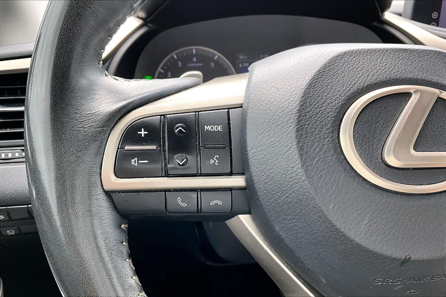 Used 2020 Eminent White Pearl Lexus  image 24