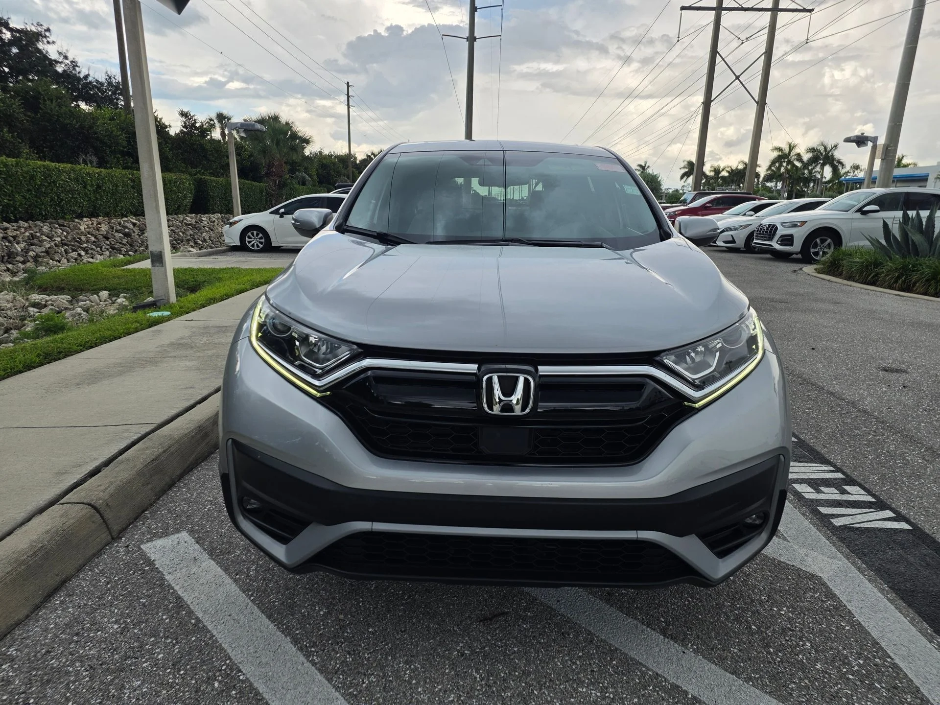 Used 2021  Honda EX-L image 2