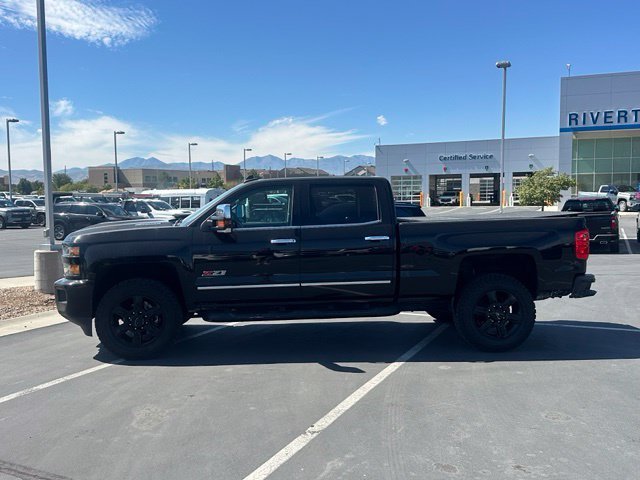 Used 2018 BLACK Chevrolet LTZ image 2