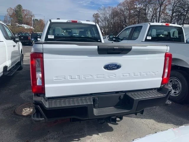 New 2026 White Ford XL image 3
