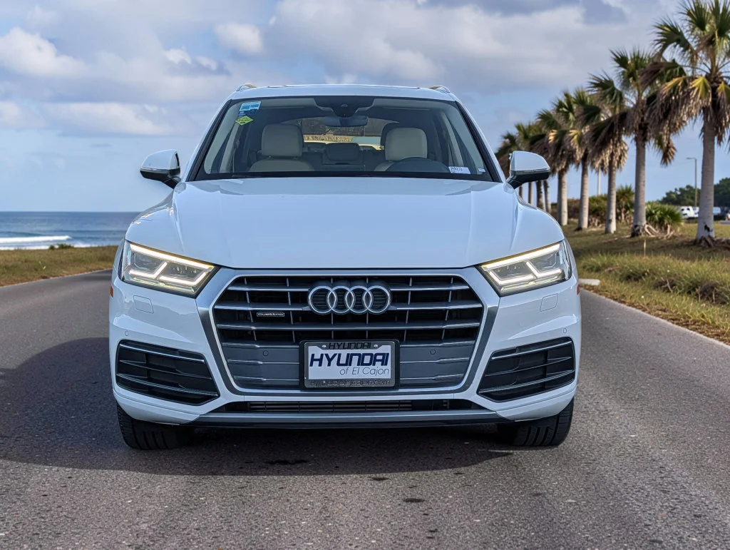 Used 2018 White Audi 2.0T image 3