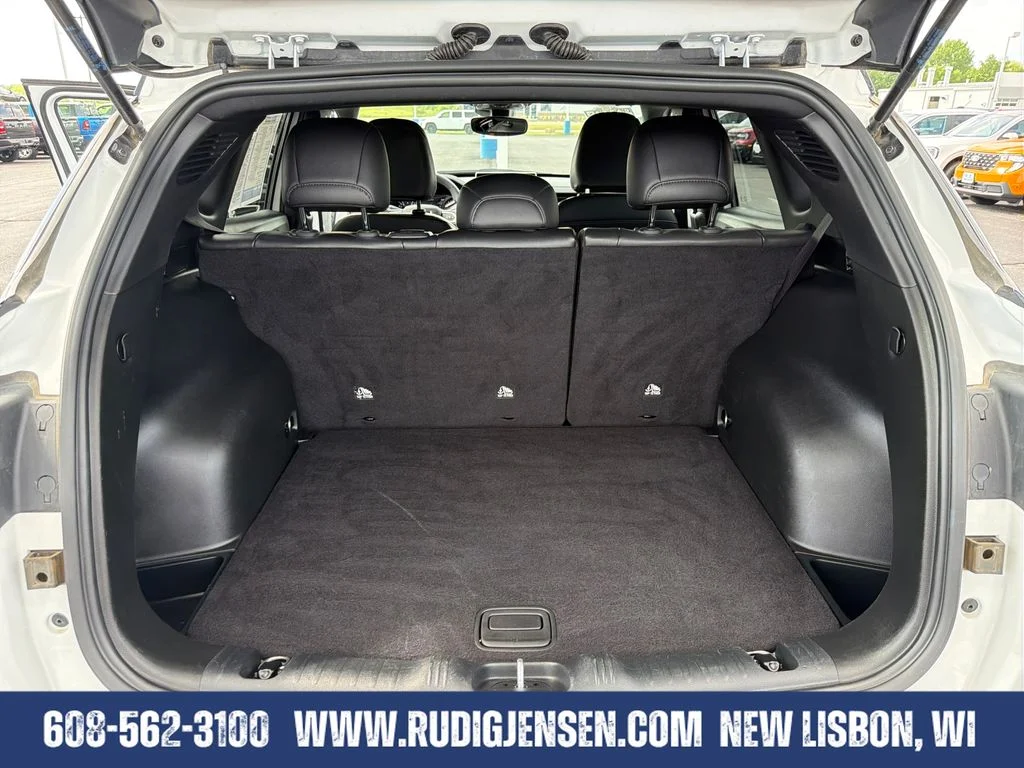 Used 2025 Bright White Clearcoat Jeep Trailhawk image 21