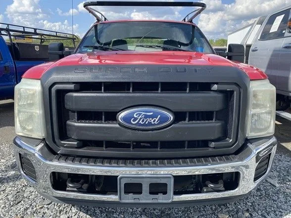 Used 2011 Red Ford XL image 37