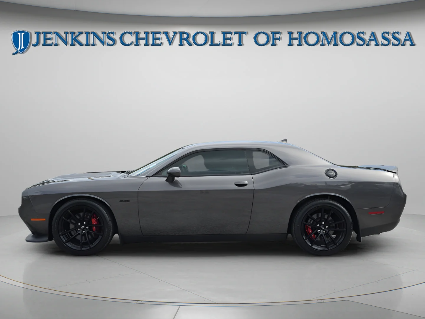 Used 2023 Granite Pearlcoat Dodge R/T image 9