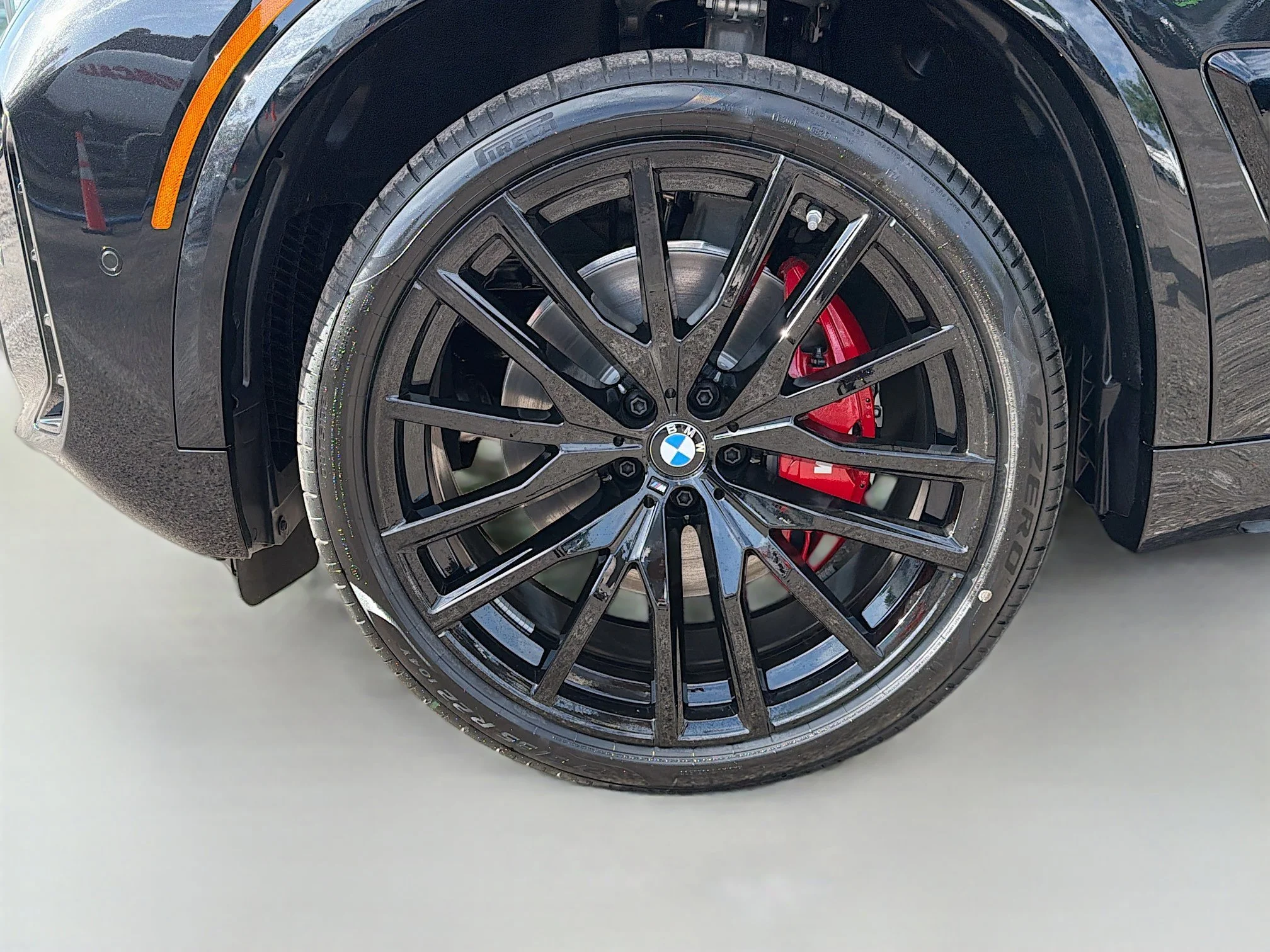 New 2026 Black Sapphire Metallic BMW sDrive40i image 41