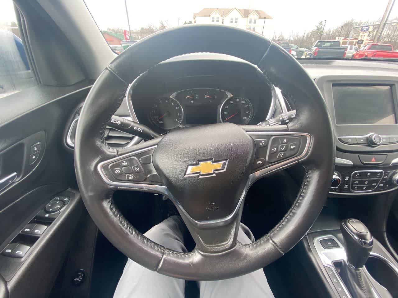 Used 2019 Pacific Blue Metallic Chevrolet LT image 9