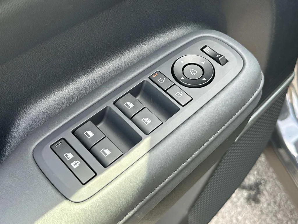 2026 Hyundai Santa Fe Limited - Photo 30
