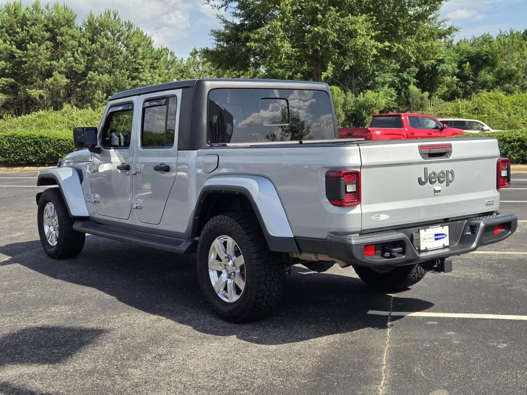 Used 2023 Silver Jeep Overland image 8