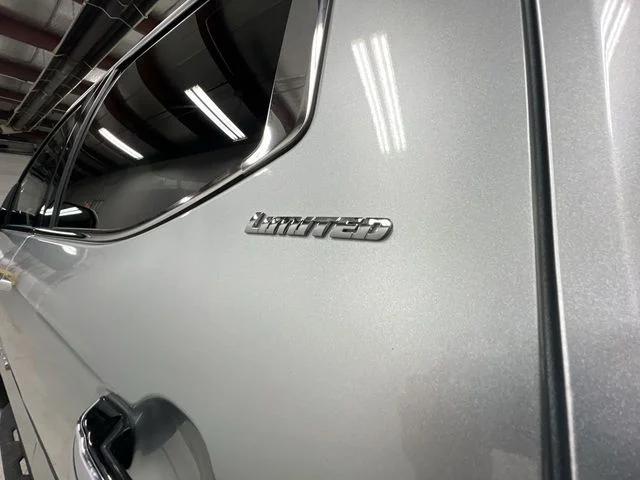 2023 Toyota Tundra Limited - Photo 32