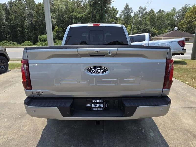 New 2026 Iconic Silver Metallic Ford XLT image 14