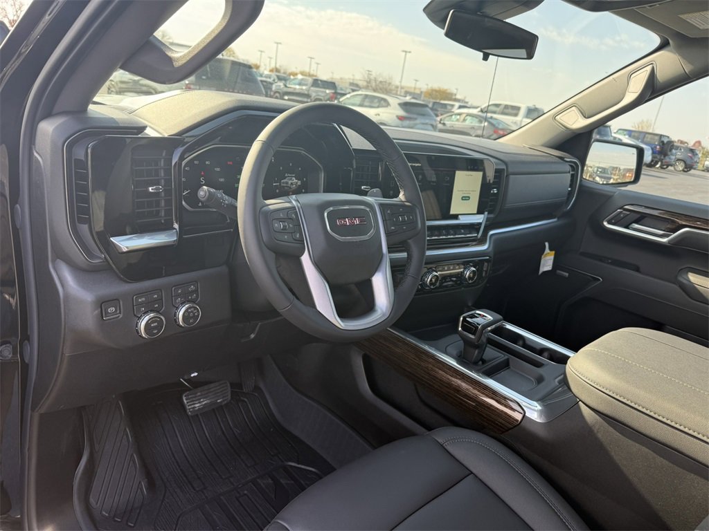 2026 GMC SIERRA - Image 17