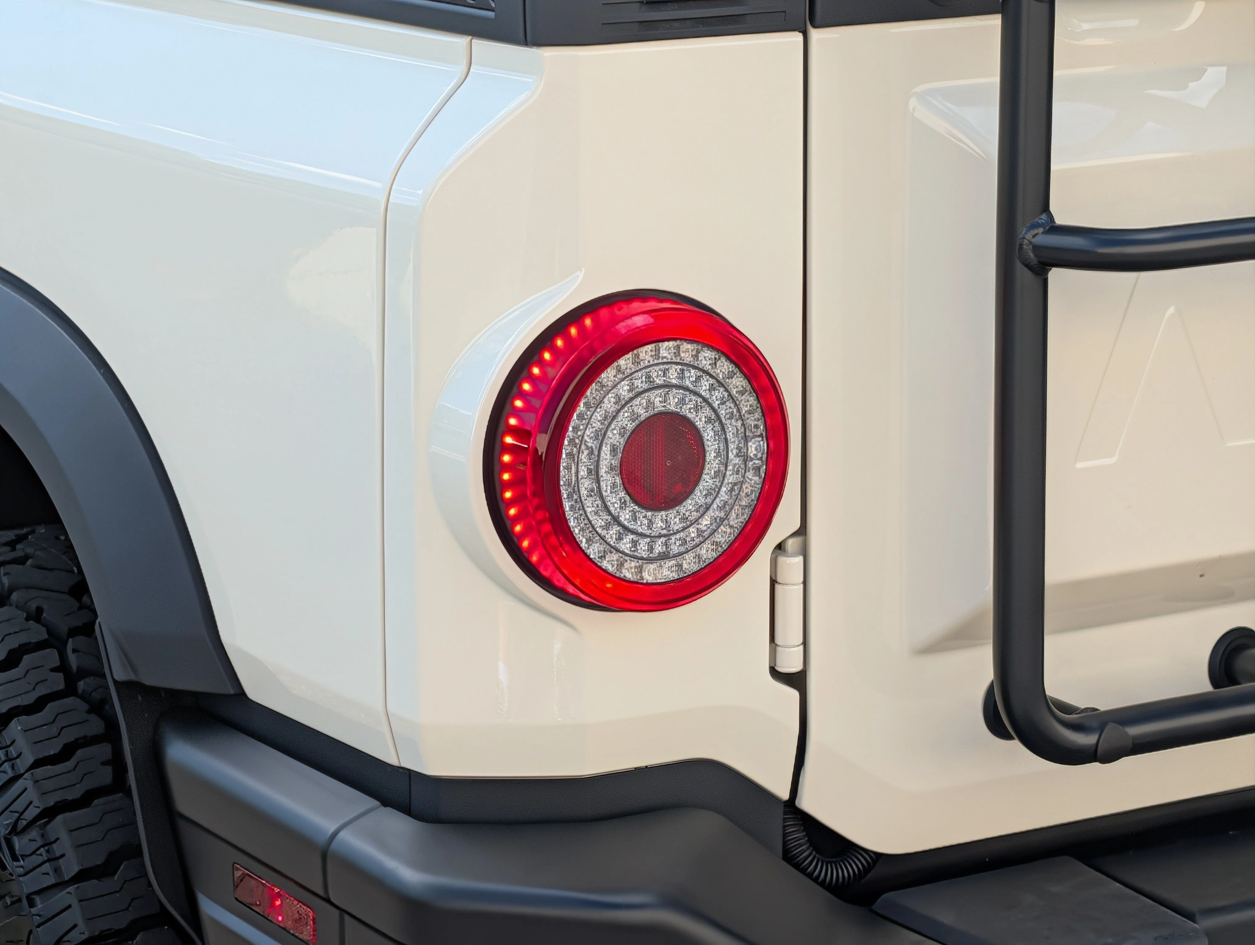 New 2026 Scottish White INEOS Trialmaster Edition image 17