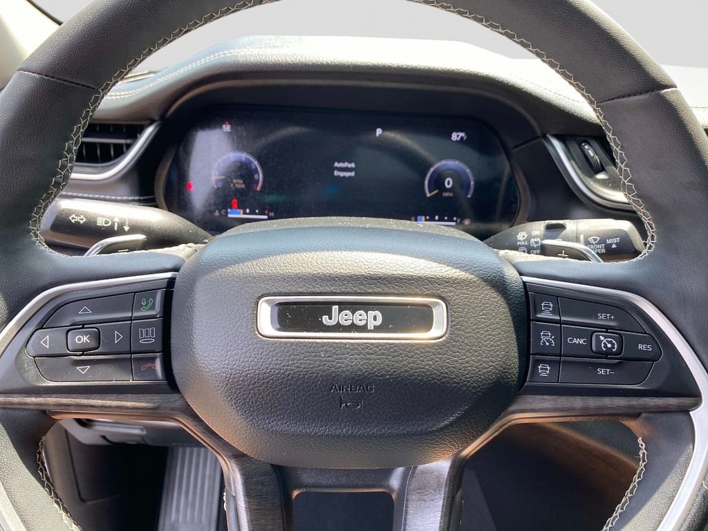 Used 2023 White Jeep Limited image 20