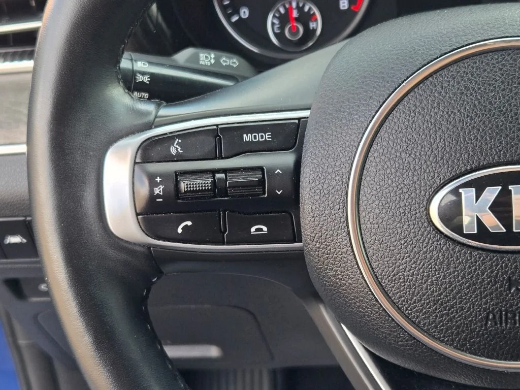 Used 2021 Blue Kia EX image 28