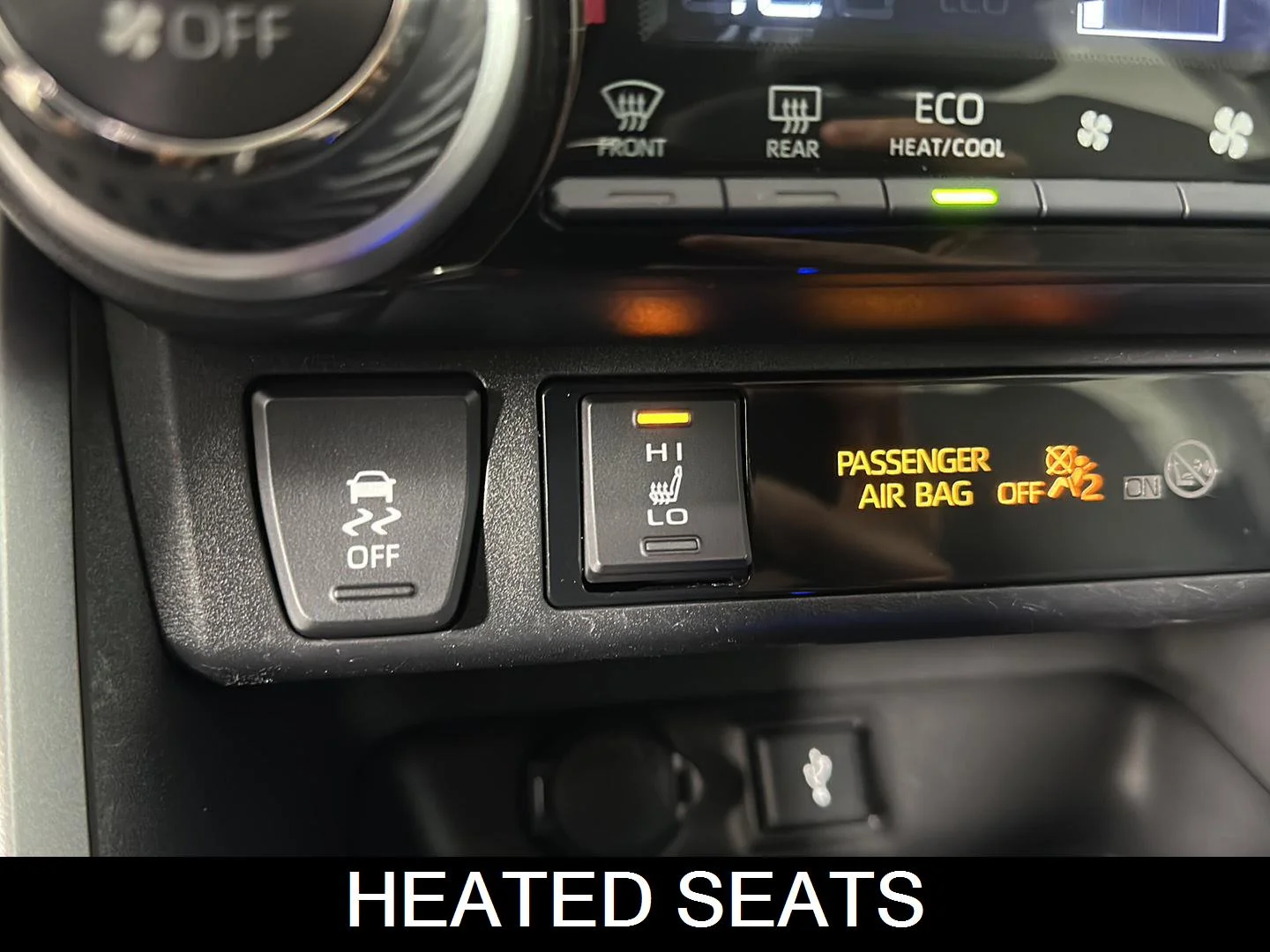 Used 2022 White Toyota XLE image 7