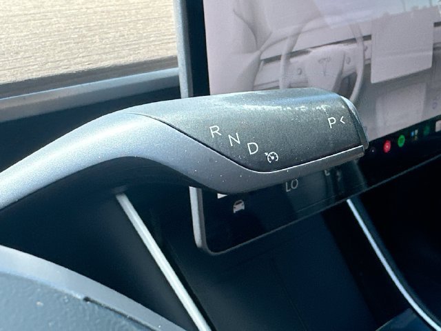 Used 2021 Blue Tesla Standard Range image 17