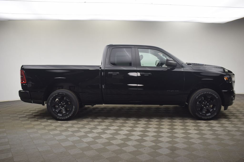 New 2026 Diamond Black Crystal Pearl-Coat Exterior Paint RAM Express image 3