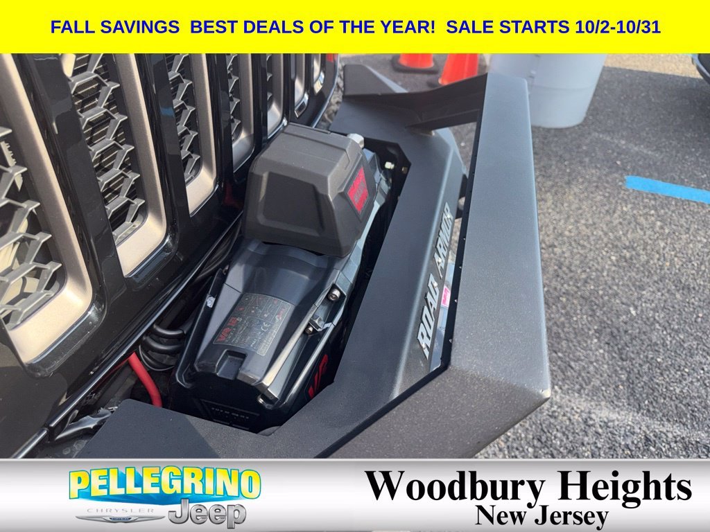 Certified Used 2023 Black Jeep Rubicon image 21