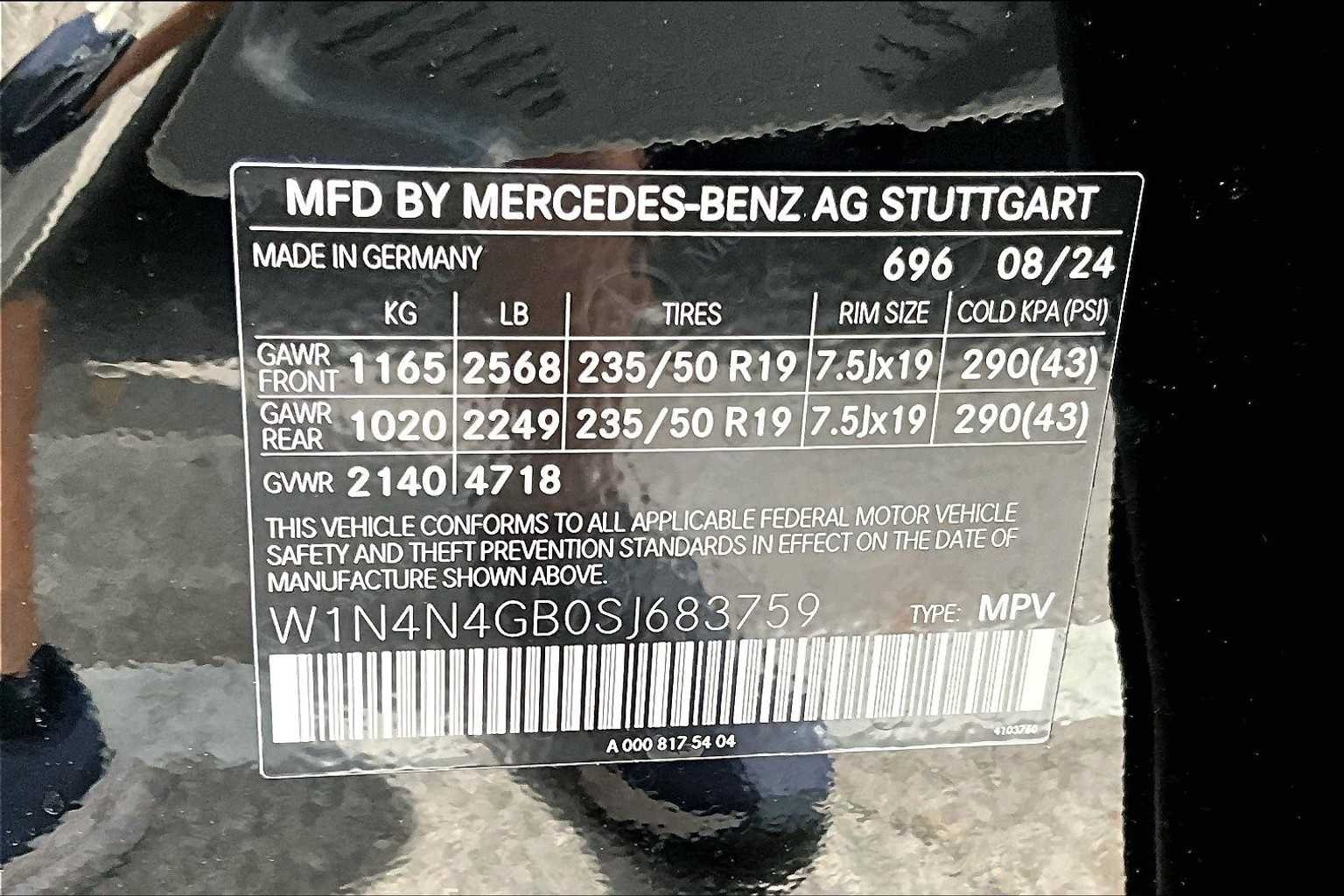 Used 2025 Night Black Mercedes-Benz GLA 250 image 16