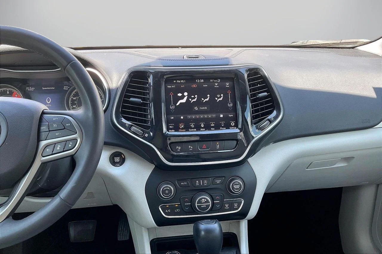 Used 2022 Blue Jeep Limited image 12
