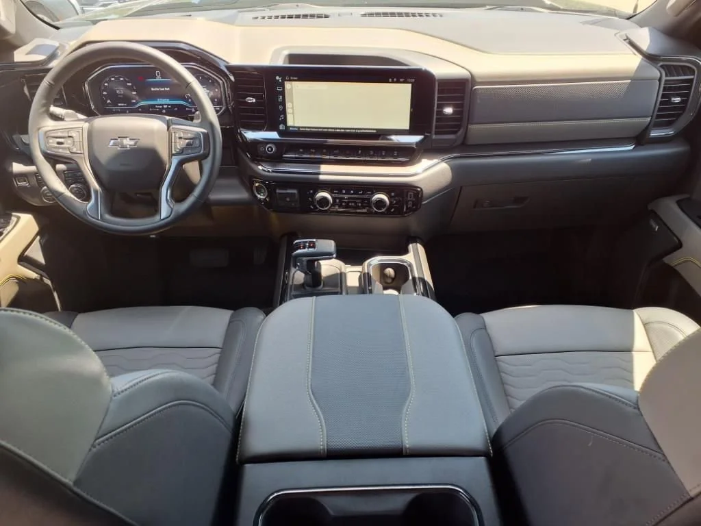 2023 Chevrolet Silverado 1500 ZR2 - Photo 11
