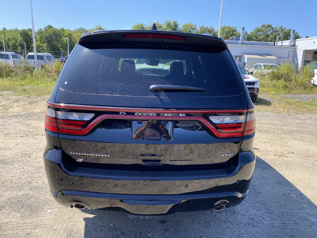 New 2027 Pitch-Black Exterior Paint Dodge GT image 4