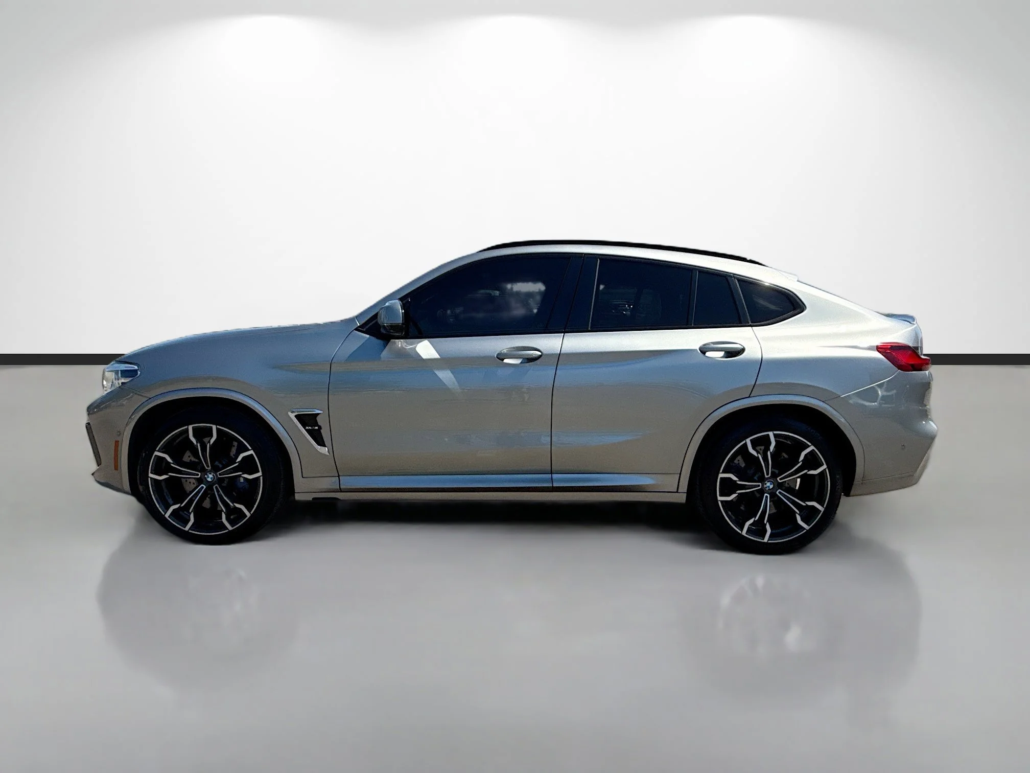 Used 2021 Donington Grey Metallic BMW Executive image 6