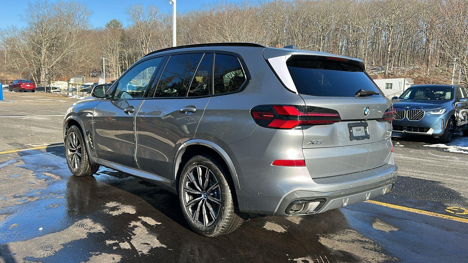 New 2026 Skyscraper Grey Metallic BMW xDrive40i image 6
