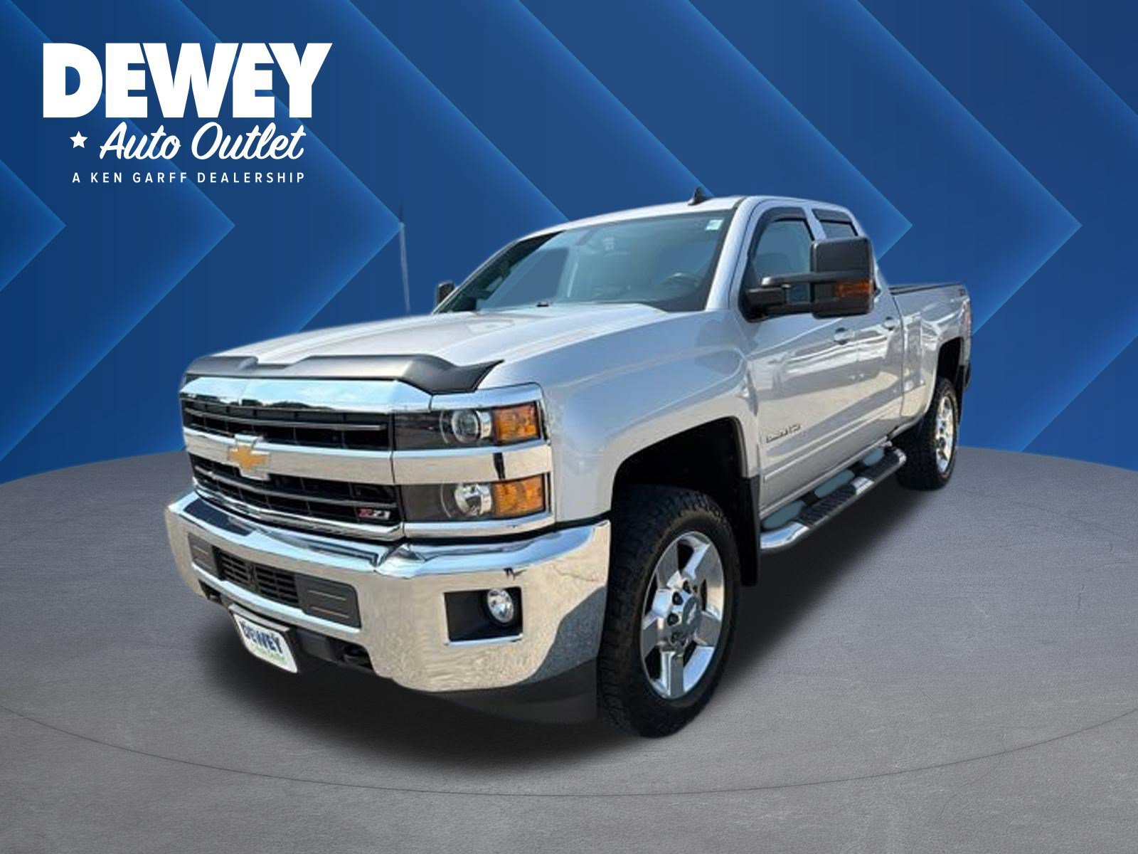 Used 2018 Silver Ice Metallic Chevrolet LT image 1