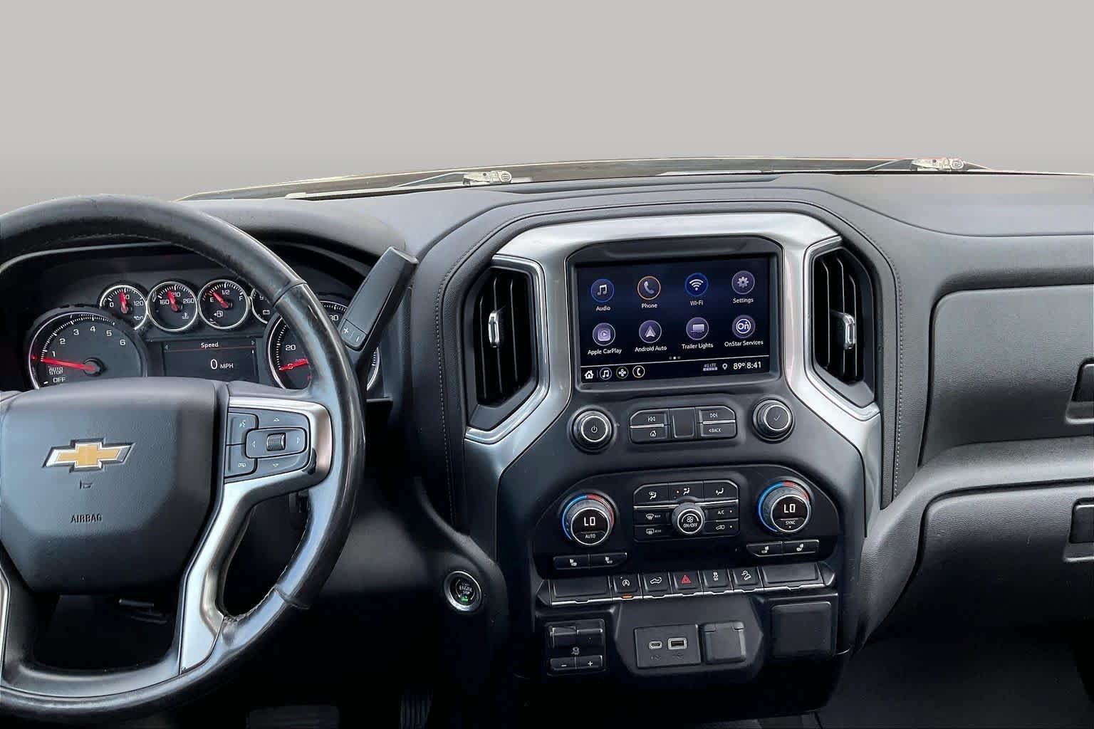 Used 2019 Oakwood Metallic Chevrolet LT image 8