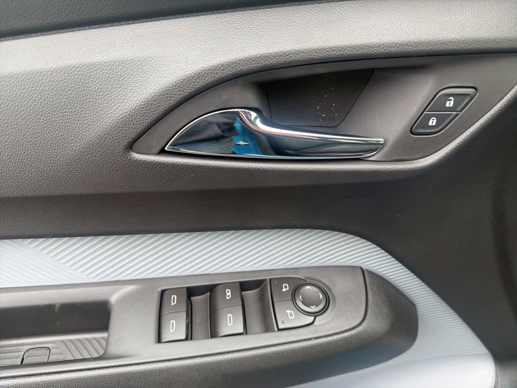 New 2027 Marina Blue Metallic Chevrolet LT image 10