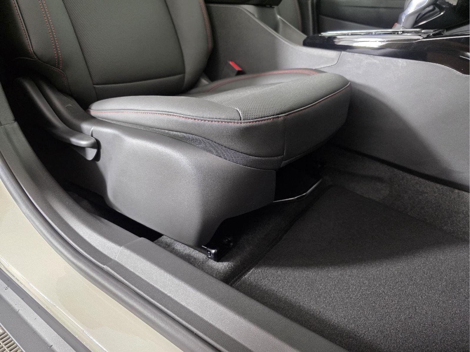 2026 Chevrolet Trax RS - Photo 25
