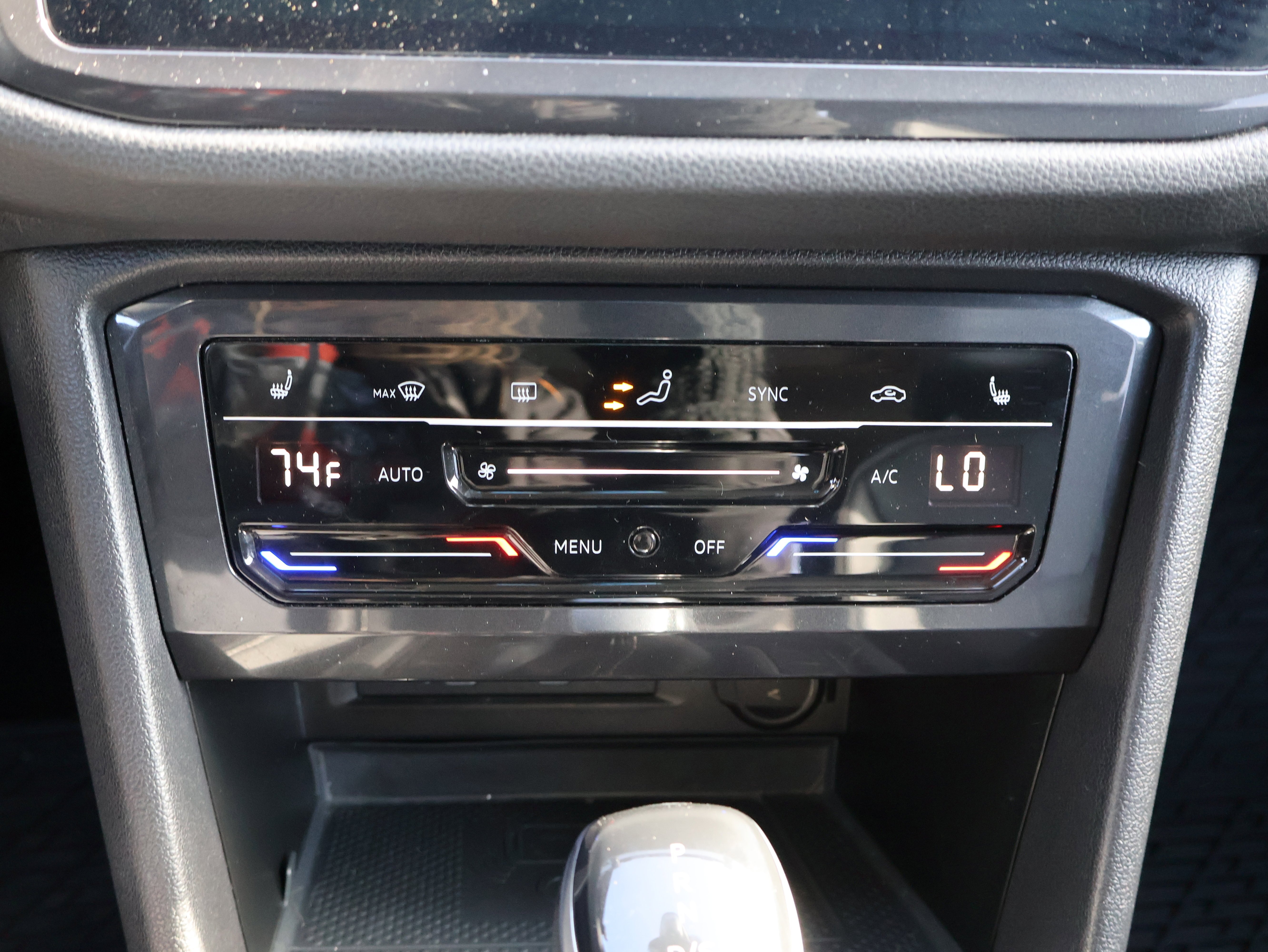 2022 Volkswagen Tiguan SE - Photo 27