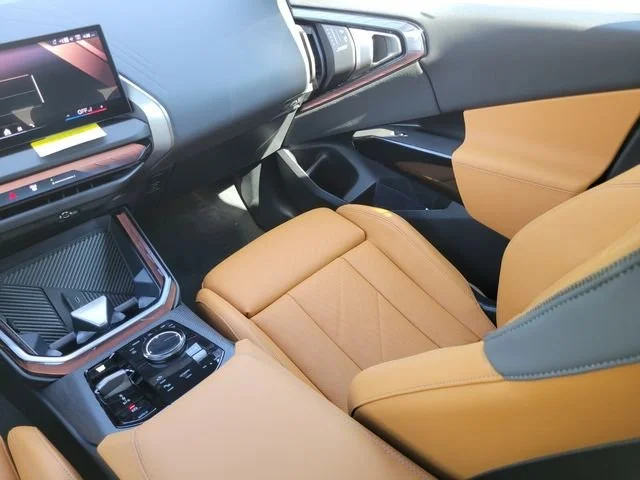 New 2026 White BMW 30 xDrive image 16